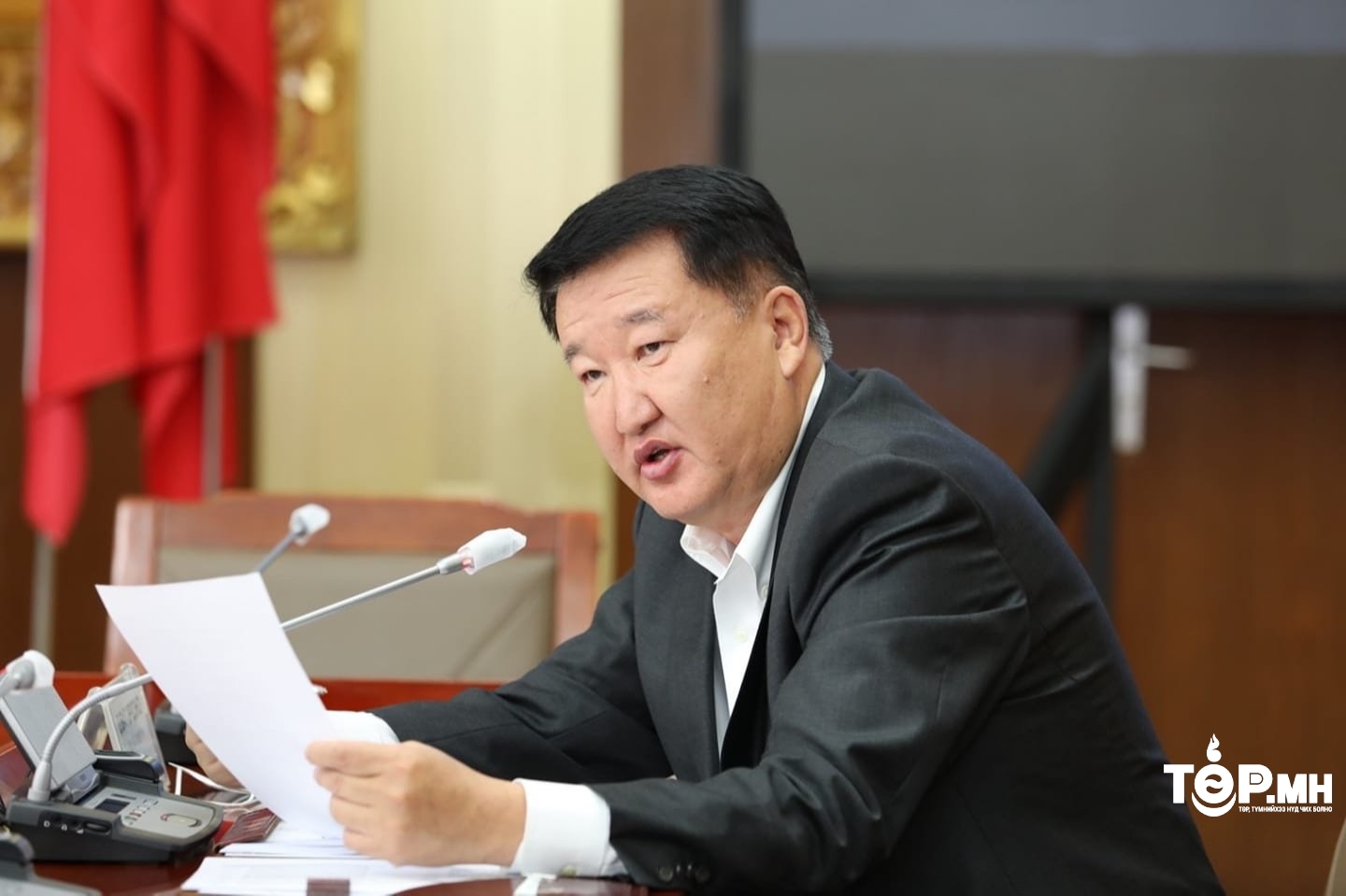 Д.Бат-Эрдэнэд хилийн ХОРИГ тавьжээ