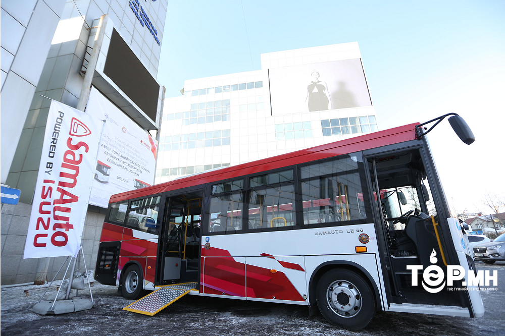 Узбекистаны үйлдвэрийн автобус Улаанбаатар хотод туршилтаар явна