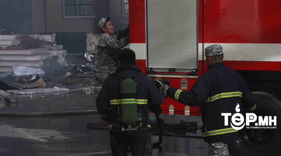 Нийтийн байранд гал гарч, 50 настай эмэгтэй угаартаж нас баржээ