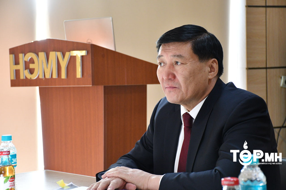 Эрүүл мэндийн сайд С.Чинзориг НЭМҮТ-д ажиллав