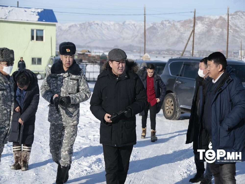 ХХААХҮ-ийн Сайд Х.Болорчулуун Завхан аймагт ажиллаж, малчин өрхүүдийн өвөлжилтийн нөхцөл байдалтай газар дээр нь танилцлаа