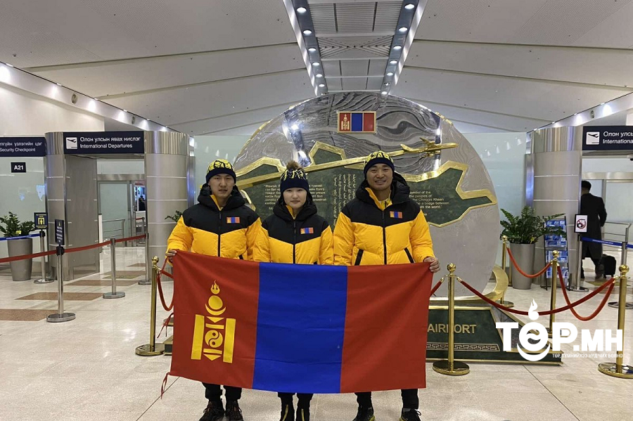 Мөсөнд авиралтын ДАШТ-д өрсөлдөх Монгол тамирчид эх орноосоо мордлоо