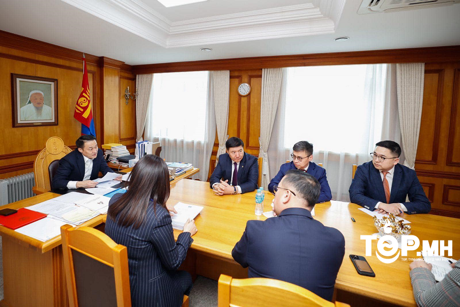Засгийн газрын хяналт хэрэгжүүлэх газар процессын дахин инженерчлэлийн нэгдсэн тайланг ХНХ-ын сайд Х.Булгантуяад хүлээлгэн өглөө