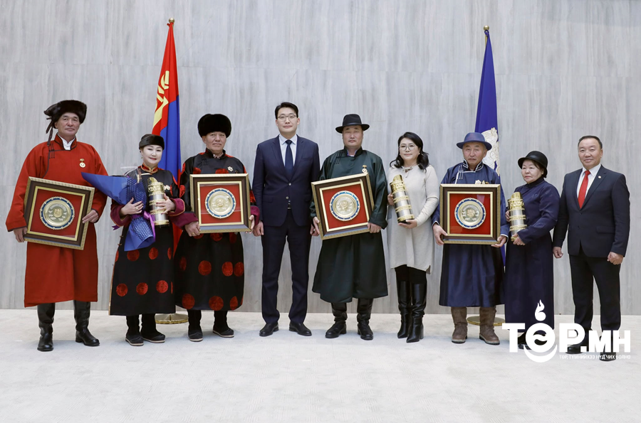 Нийслэлийн аварга фермерүүд тодорлоо