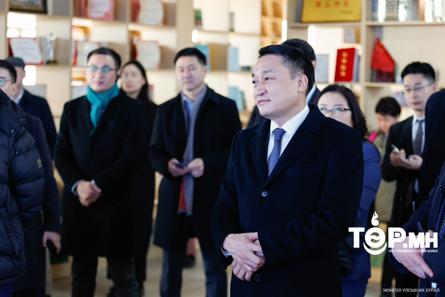 Монгол Улсын Их Хурлын дарга Д.Амарбаясгалан Хятадын хүний нөөцийн шинжлэх ухаан судлалын хүрээлэнгийн үйл ажиллагаатай танилцлаа