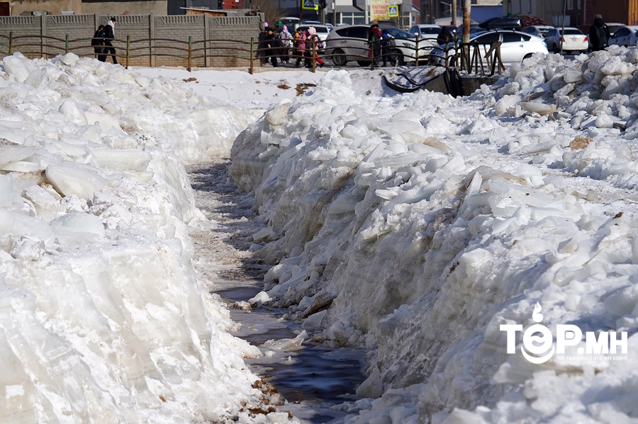 Нийт 47.4 мянган метр.куб суваг татаж, 2500 тонн мөсийг тээвэрлэлээ