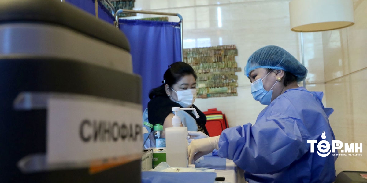 18-аас дээш насны иргэдийг дархлаажуулалтын 4 дүгээр тунд хамруулж эхэллээ