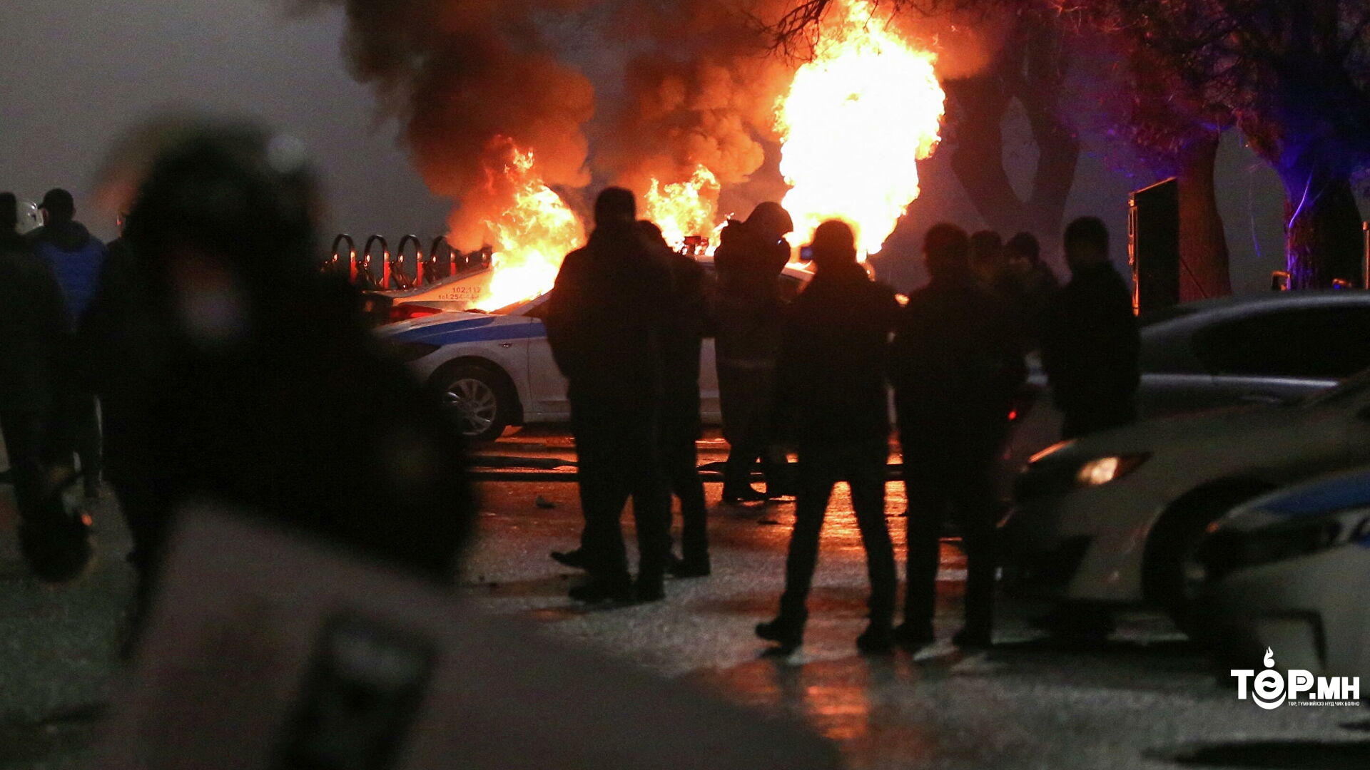 Бичлэг: Казахстанд нөхцөл байдал хүндрэв