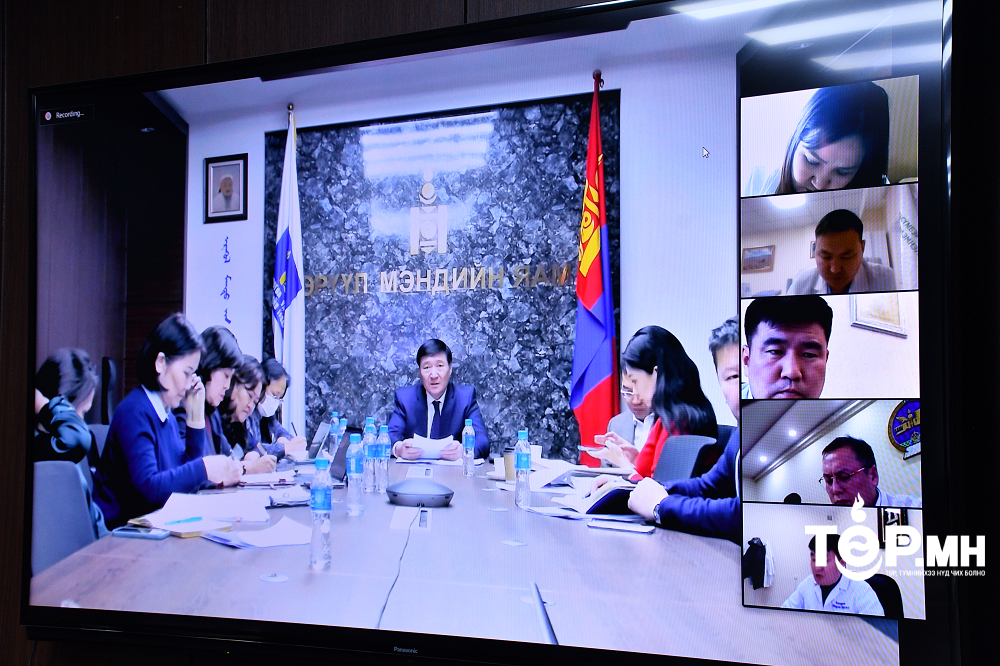 С.Чинзориг сайд аймгуудын нэгдсэн эмнэлэг, БОЭТ-ийн дарга нартай цахимаар хуралдаж, үүрэг даалгавар өглөө