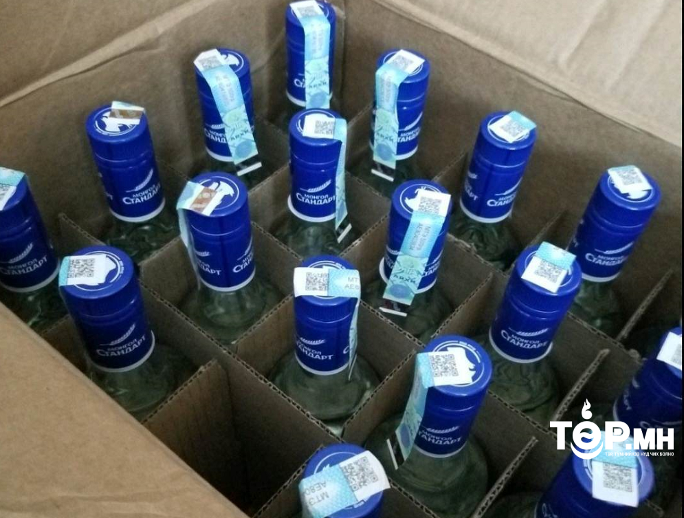 Иргэн “Б” нь гражаас их хэмжээний архи, татварын тэмдэгт илрүүлжээ