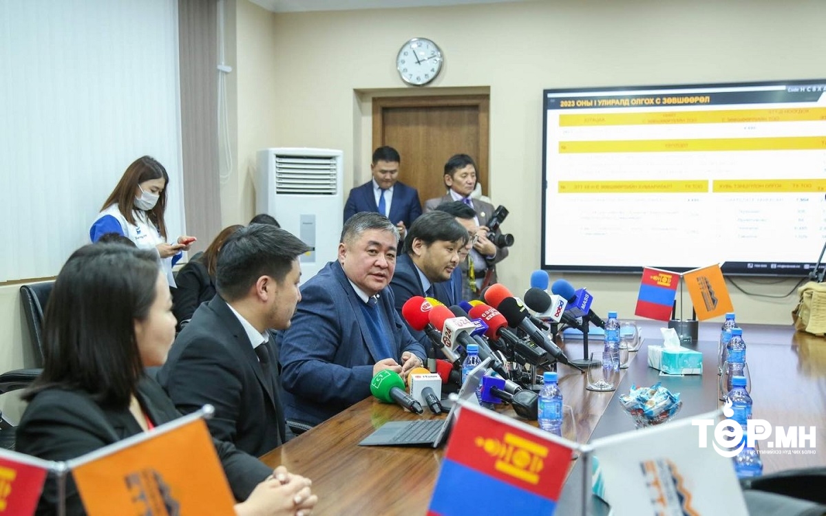 "С зөвшөөрөл олголтын мэдээлэл цахимжиж, олон нийт хяналт тавих боломжтой"