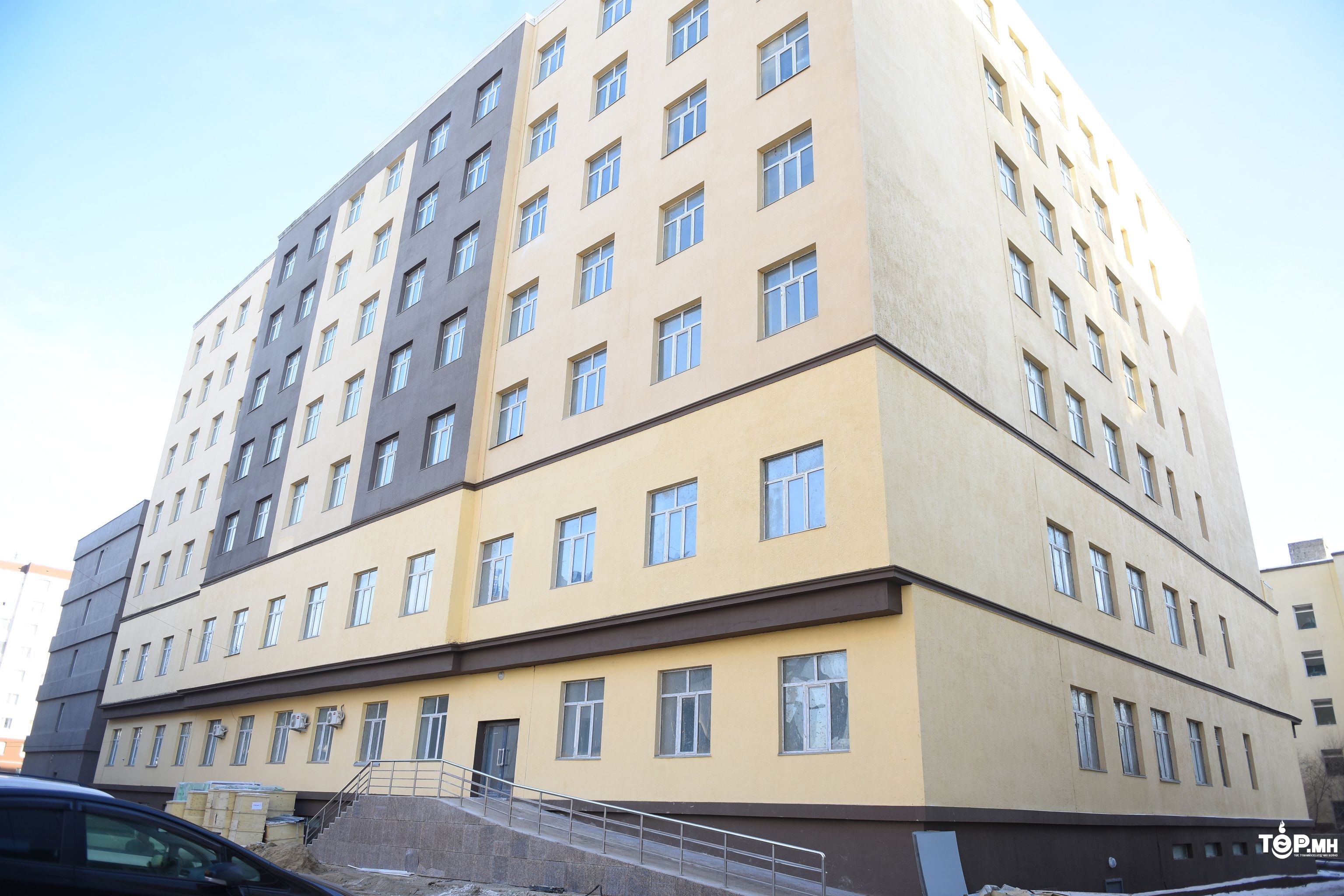 “ТҮЛЭГДЛИЙН ЭМНЭЛЭГ”-ийн “Б” блокийн барилгыг ашиглалтад оруулах улсын комисс ажиллажээ