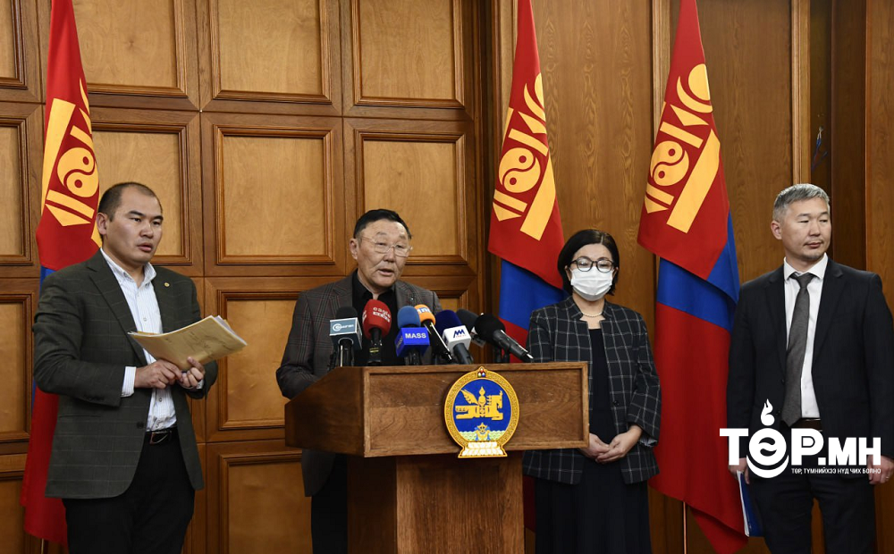 Г.Чулуунбаатар: Зөвлөлдөх санал асуулгын асуулт дотор “шинээр Үндсэн хууль батлах” тухай агуулга огт байхгүй