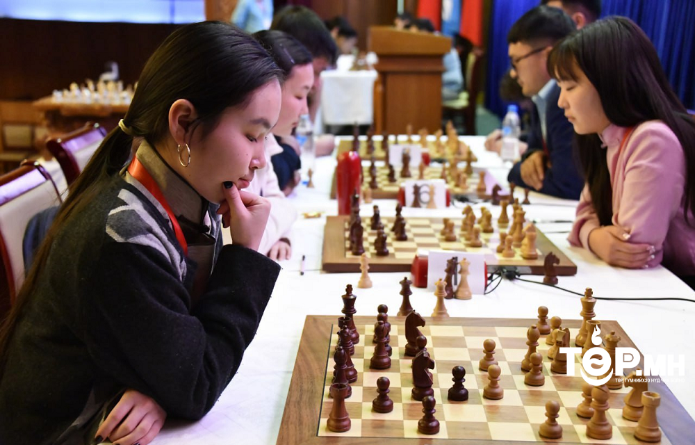 Шатар сонирхогчдын УАШТ-ий аваргууд тодорлоо