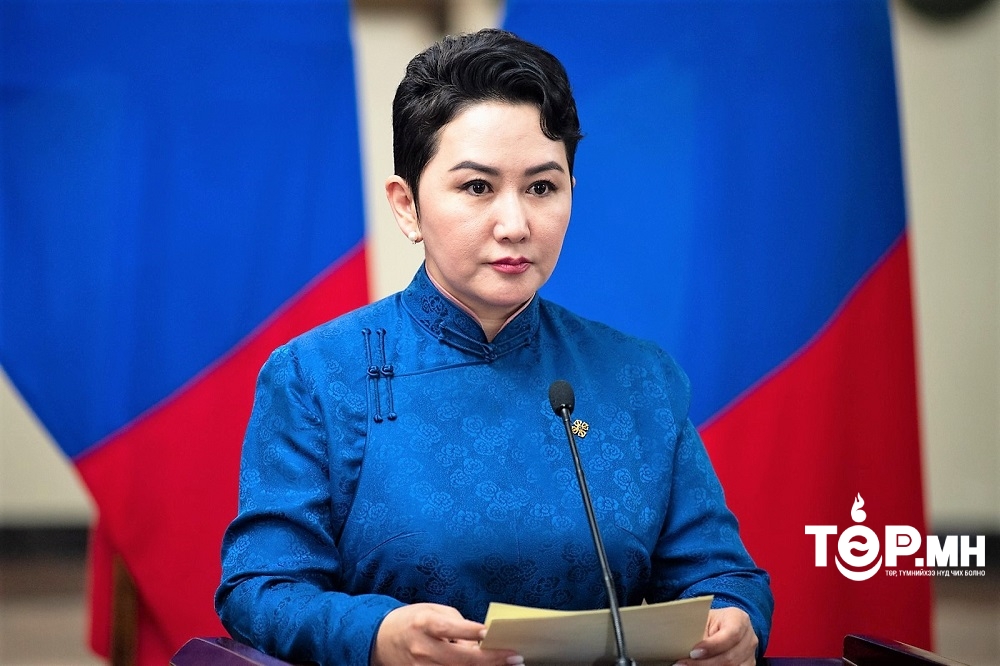 Б.БАТЦЭЦЭГ: Олон улсын тавцан дахь манай улсын НЭР ХҮНД мэдэгдэхүйц ӨССӨН