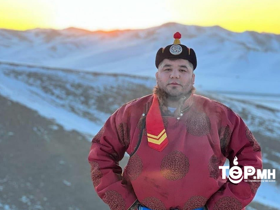 Б.Серик: “Алдар хүндийг 20 жил хичээж босгодог. Харин унахдаа тулбал таван минут л хангалттай