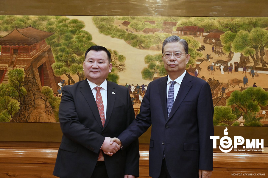 УИХ-ын дэд дарга Л.Мөнхбаатар Бүх Хятадын Ардын Төлөөлөгчдийн Их Хурлын Байнгын хорооны дарга Жао Лөжи-тэй уулзлаа
