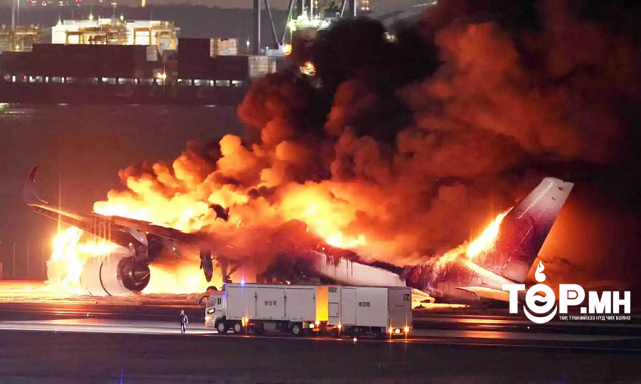 Шатаж буй онгоцноос бүх зорчигчийг 90 секундийн хугацаанд аварсан Япончуудын амжилтыг мэргэжилтнүүд магтаж байна