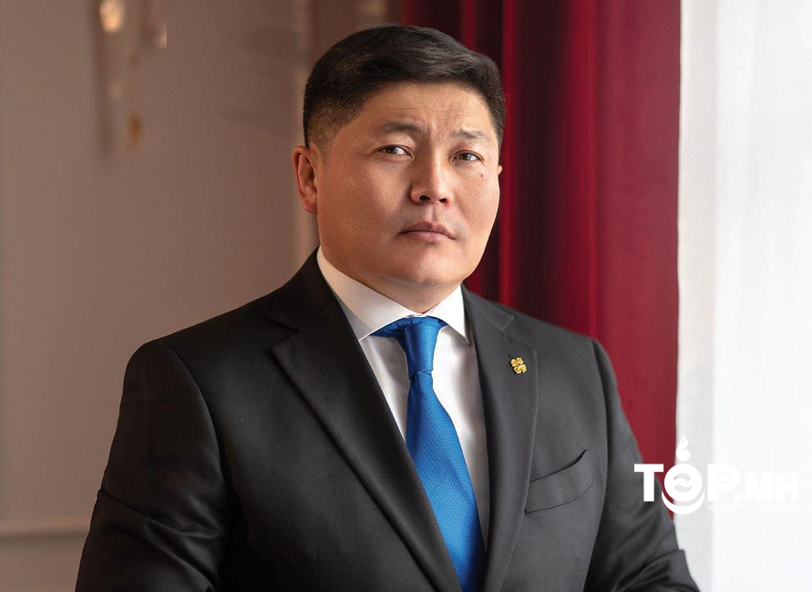 Х.Нямбаатар: Хотын төвийн түгжрээ бууруулахын тулд нийслэл өөрөө манлайлж яармаг руу нүүнэ гэдэг шийдвэрт хүрсэн