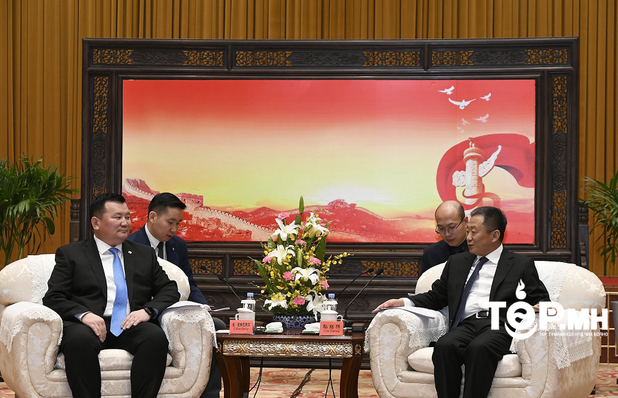 УИХ-ын дэд дарга Л.Мөнхбаатар БНХАУ-ын ӨМӨЗО-ны Намын хорооны нарийн бичгийн дарга Сүнь Шаочөнтэй уулзлаа