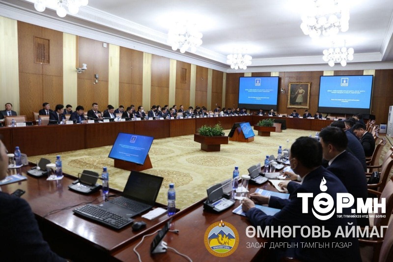 Аймгийн засаг дарга Р.Сэддорж Монгол улсын Засгийн газрын гишүүдтэй 2023 онд хамтран ажиллах гэрээ байгууллаа