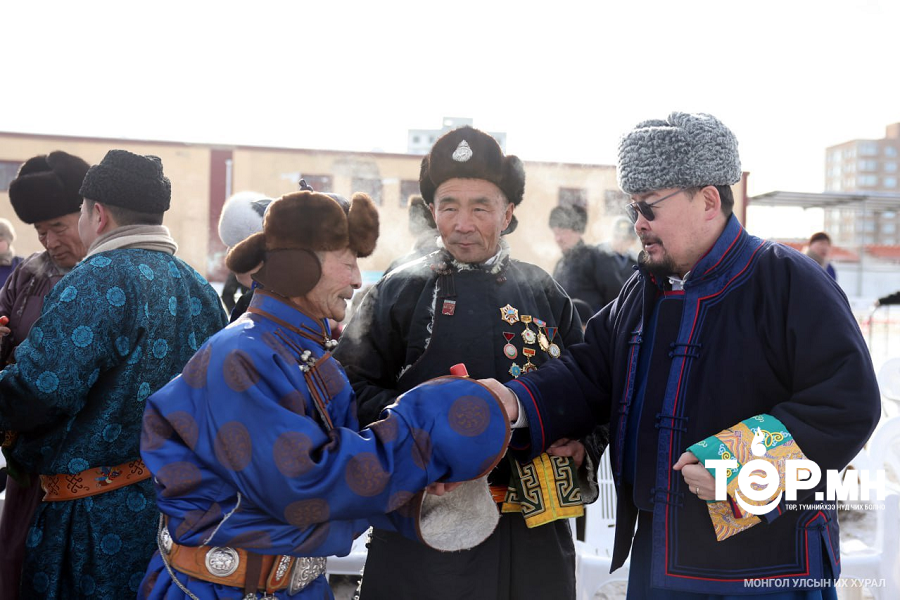 Г.Занданшатар: Хоёр бөхт Монгол тэмээний удмын санг хамгаалах, өсгөн үржүүлэх нь хүн төрөлхтний өмнө бидний хүлээсэн онцгой үүрэг юм