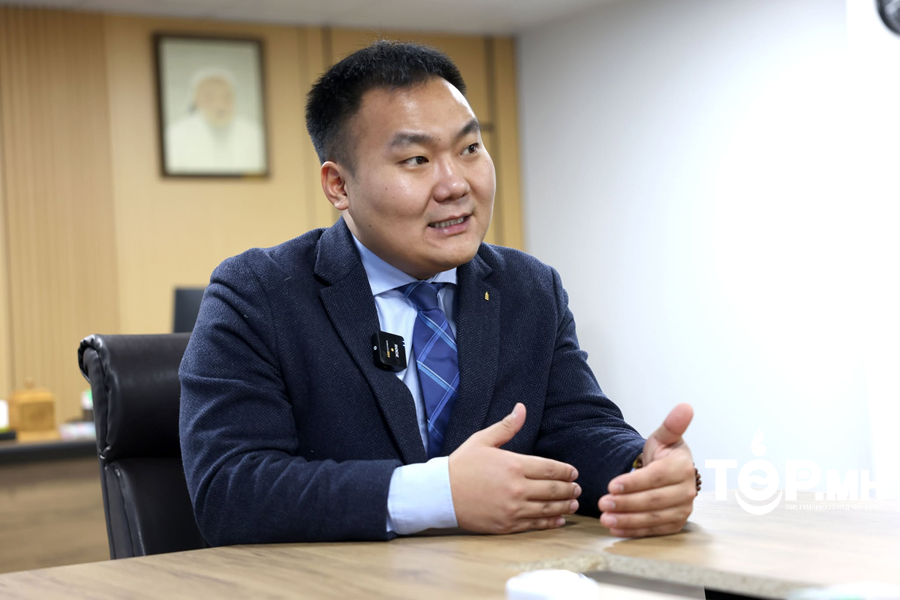 Б.Одбаяр: Өмнөх зохицуулалтаар жилд 18-20 км зам засах боломжтой байсан