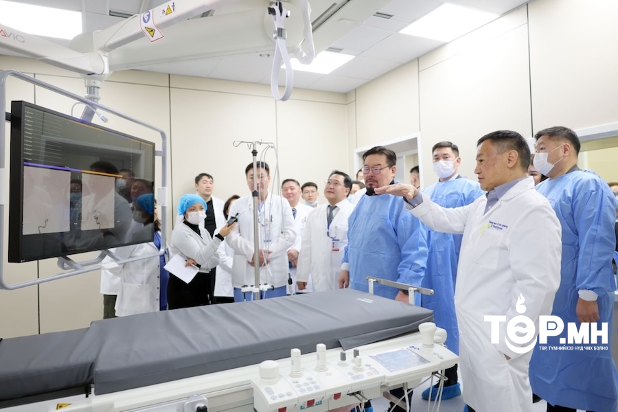 Хавдар судлалын төв мэс заслын эмчилгээндээ робот ашиглана