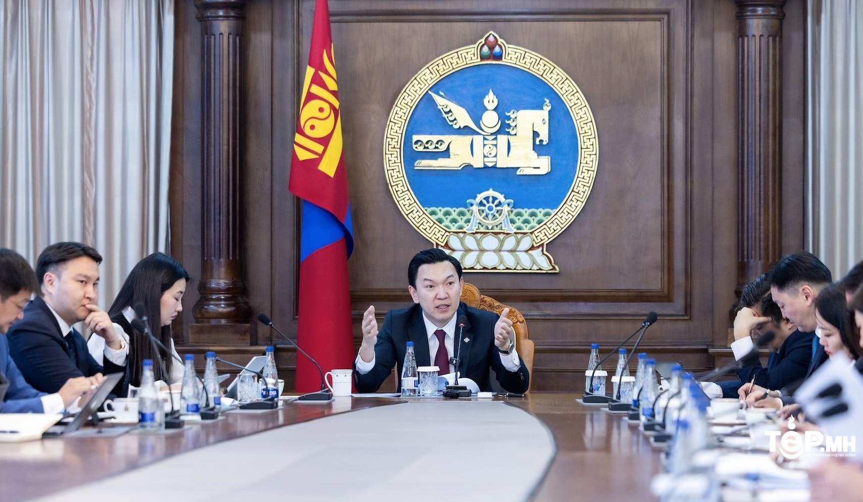 УИХ-ын дарга Н.Учрал иргэдийг үнийн өсөлтөөс хамгаалахын тулд богино хугацаанд авч хэрэгжүүлэх арга хэмжээг танилцууллаа