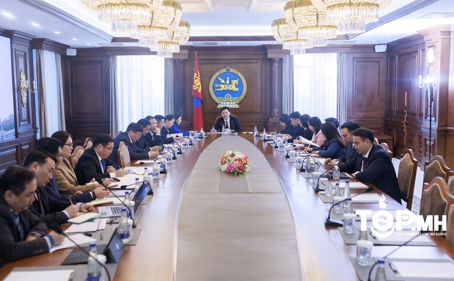 УИХ дахь ажлын хэсгүүд хүний эрх, эрх чөлөөг хязгаарлаж буй хууль тогтоомж, дүрэм журмыг хална