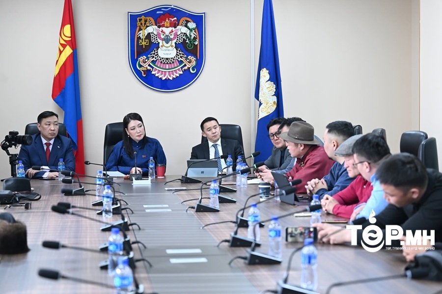 Өв соёлоо хамгаалж, морин уралдааныг нэгдсэн стандарттай болгох асуудлаар уяачдын төлөөлөлтэй уулзлаа