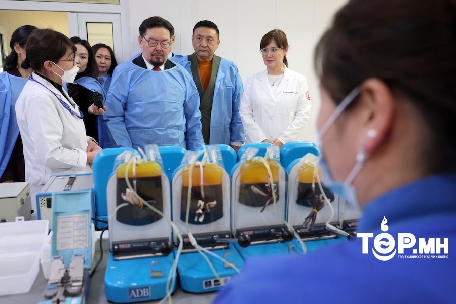 Г.Занданшатар: Бусдад цусаа бэлэглэх бол хүний орчлонгийн хамгийн хүнлэг энэрэнгүй буянт үйлс юм